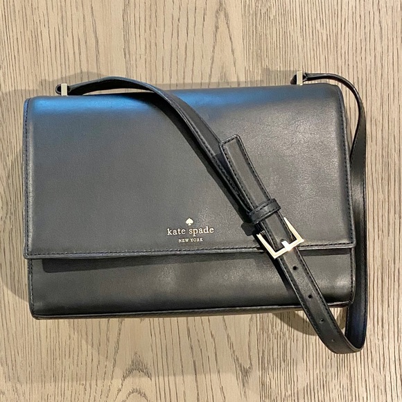 kate spade Handbags - Kate Spade Black Leather Purse w/ Adj. Strap